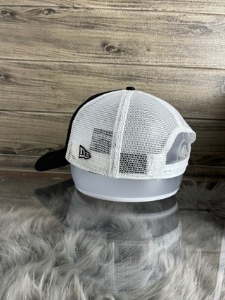 Gorra New Era NY Negra y Blanca