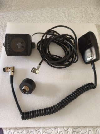 Emisora Radioaficionado CB Negra/Plata