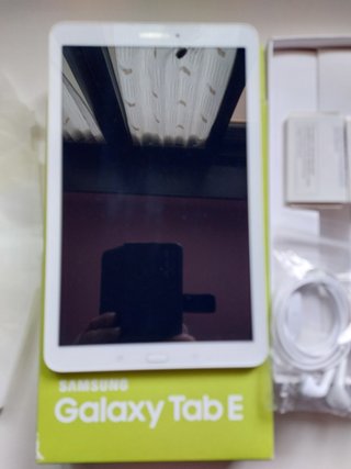 Samsung Galaxy Tab E Bianco