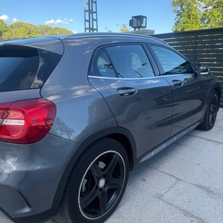 Mercedes-Benz GLA 2015