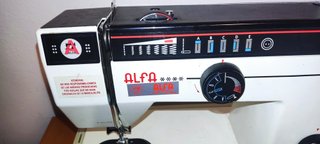 Máquina de coser Alfa Zig-Zag