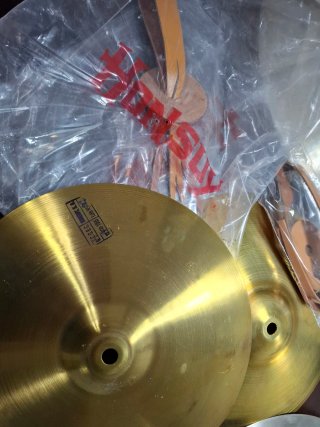 Lote de platillos musicales