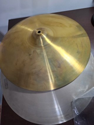 Lote de platillos musicales
