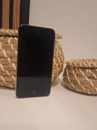 iPod Touch 4ª Gen 8GB A1367 Negro