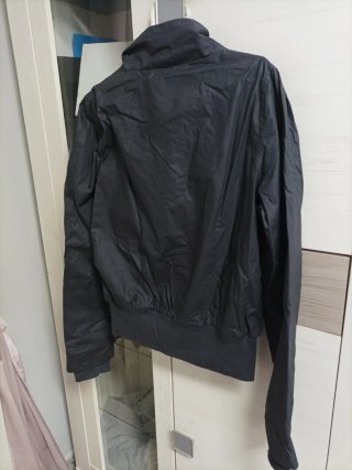Chaqueta Vans Talla L Negra y Rosa
