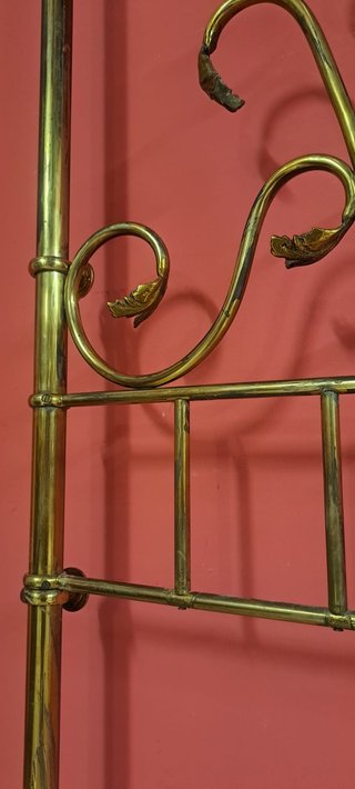 Cabecero antiguo latón 130 cm