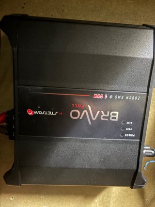 Amplificador Stetsom Bravo 2000W RMS