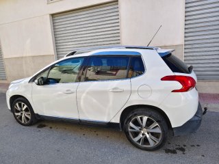 Peugeot 2008 2015