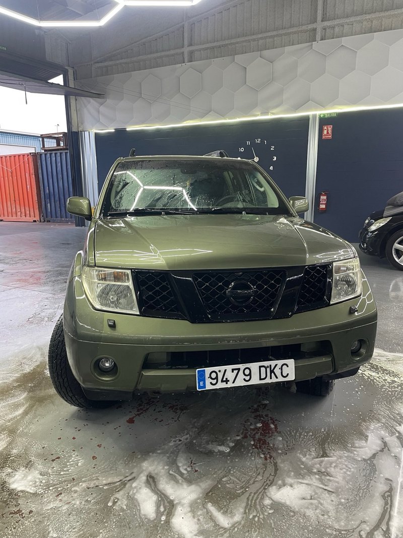 Nissan Pathfinder automatico 2.5dci - foto 1