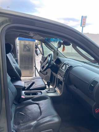 Nissan Pathfinder automatico 2.5dci