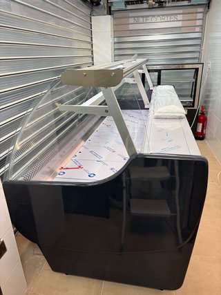 Vitrina Refrigerada Infrico 2,56m NUEVA
