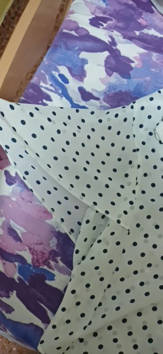 Camisa TRAFALUC lunares blanca y negra zara NUEVA