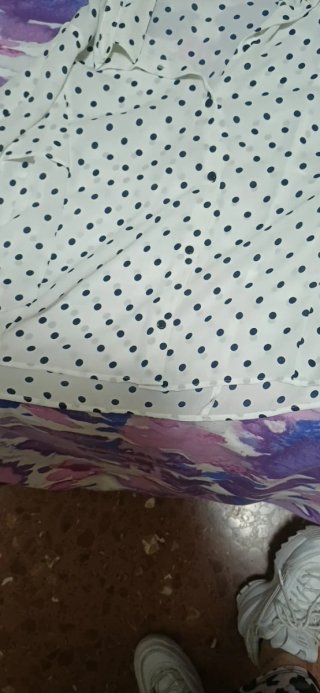 Camisa TRAFALUC lunares blanca y negra zara NUEVA