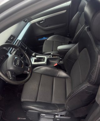Audi A4 Avant S-Line  2.0 TDI 170 manual