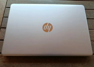 Portátil HP 250 G8 Plateado