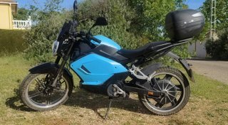 Moto Urbet Gadiro eléctrica de 125 cc