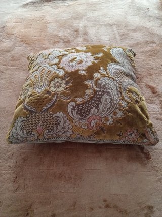 Vendo seis cojines nuevos en Coruña, todo por 20 €
