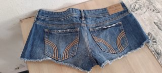 Shorts Hollister bordados talla 3