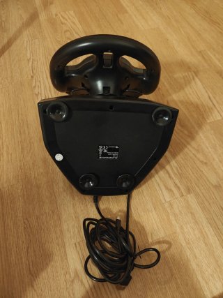 Volante y pedales SuperDriveSV250
