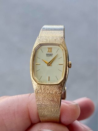 Reloj Seiko Quartz Tank Vintage Gold *Año 1984*