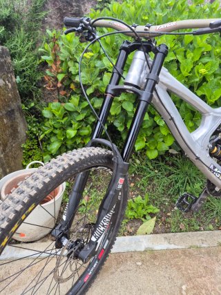 Bicicleta Intense m16 dh