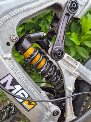 Bicicleta Intense m16 dh