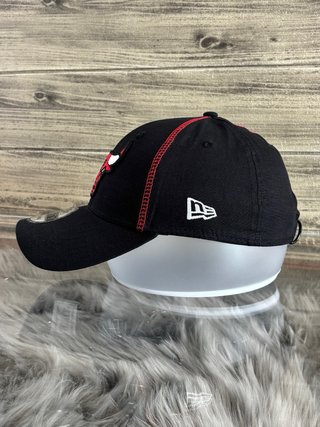Gorra New Era Chicago Bulls Negra Roja