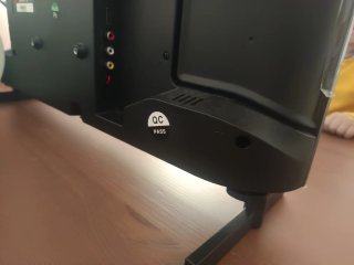 Televisor Thomson Smart 24.
