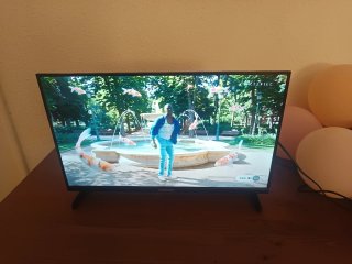 Televisor Thomson Smart 24.