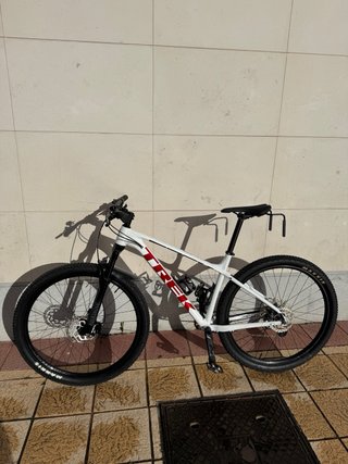 Bici da montagna Trek Xcaliber 8 taglia L con borse