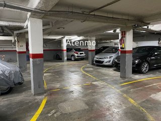 Garaje en venta en Horta en Barcelona
