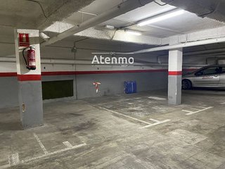 Garaje en venta en Horta en Barcelona