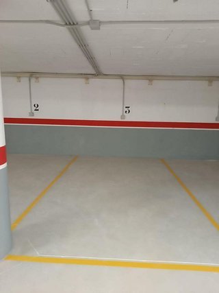 Garaje en venta en Benalúa en Alicante