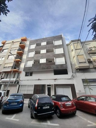 Garaje en venta en Benalúa en Alicante