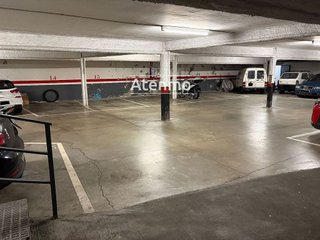 Garaje en venta en Horta en Barcelona