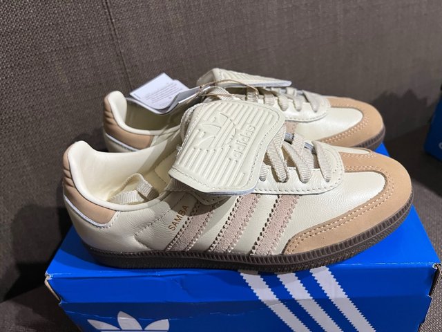 adidas gazelle silver green womens Adidas Originals SAMBA LT W Samba Long Tongue JI2706 white men women