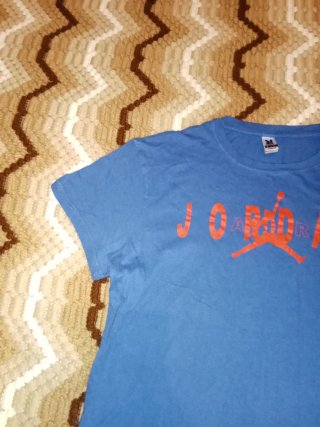 Camiseta estampada  Jordan hombre leer descripción
