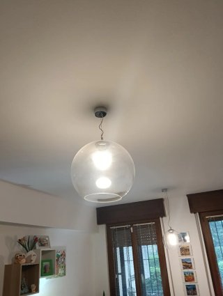Vendo due lampadari cucina e/o sala e due plaf.