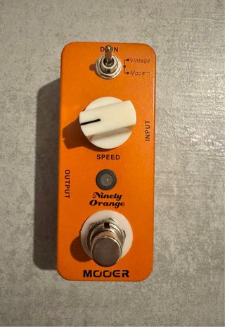 Mooer Ninety Orange Pedal de Guitarra