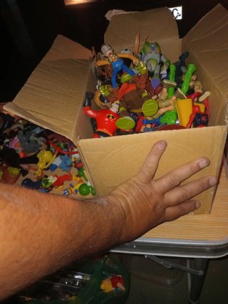 Lote Figuras Variadas: Pitufos, Disney, etc.