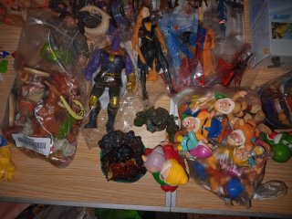 Lote Figuras Variadas: Pitufos, Disney, etc.