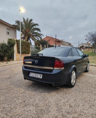 Opel Vectra 2004