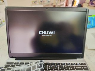 Chuwi Hero book 8 GB RAM-256 di memoria interna
