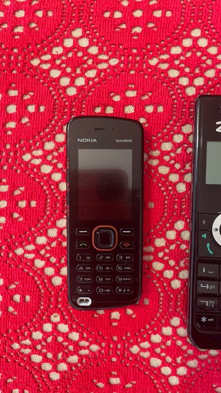 Confezione da 4 Telefoni Samsung e Nokia