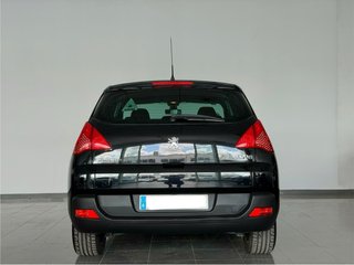 Peugeot 3008 2012