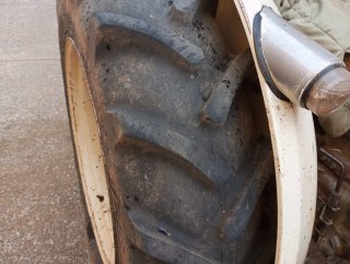Tractor Barreiros 4000v