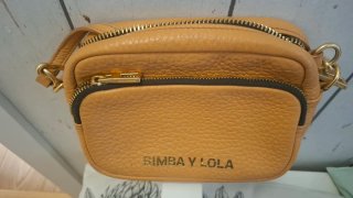 Bolso Bimba y Lola mostaza