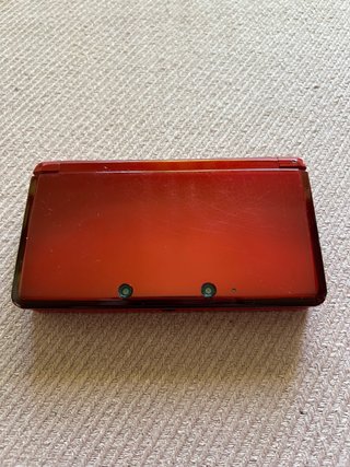 Nintendo 3DS rossa per blas