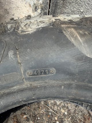 Neumáticos 235/70 R16 109H