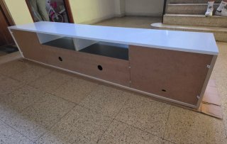 Mueble TV salón blanco y gris